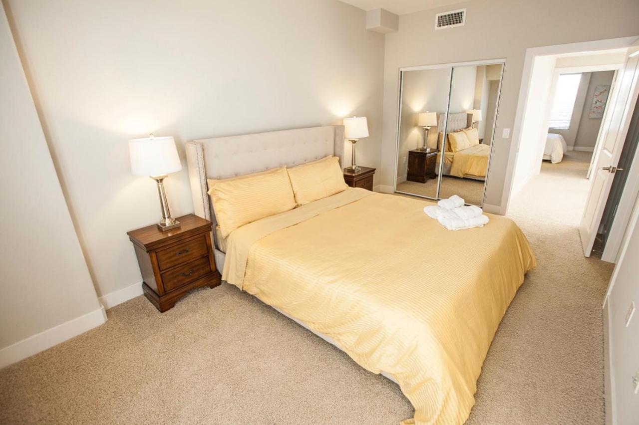 Aparthotel The Grove Penthouse 3 Bdrm 3 Bath Los Angeles